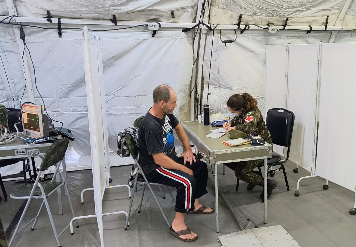 Exército instala Hospital de Campanha para apoio de saúde à população no Rio Grande do Sul